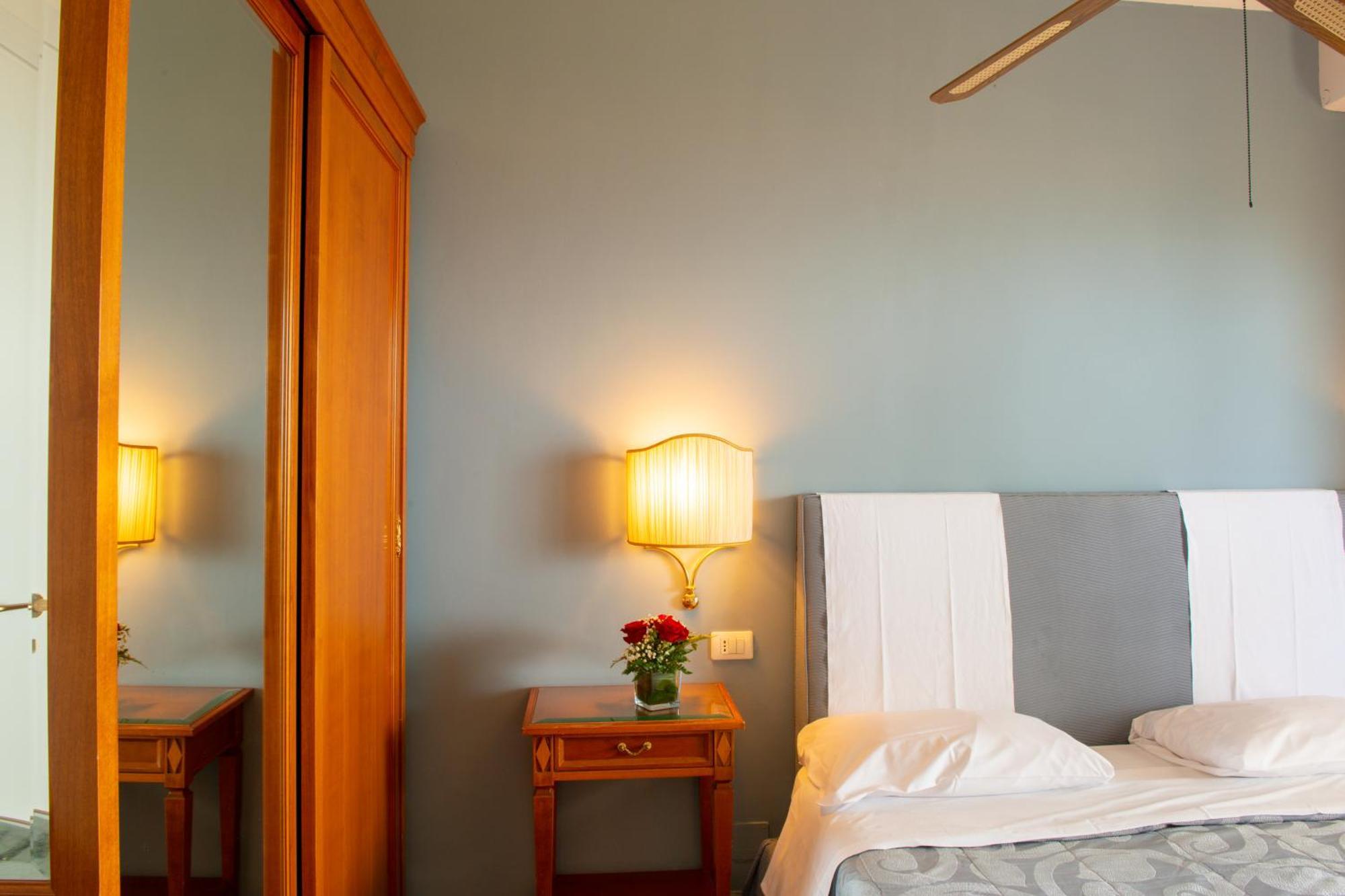 Hotel Sinuessa Terme Mondragone Εξωτερικό φωτογραφία
